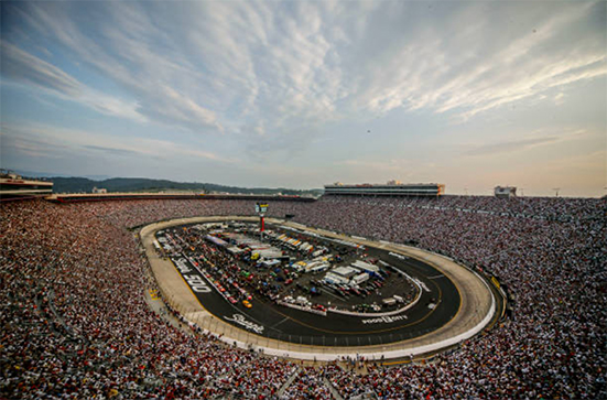 All-Inclusive trip to the Cheddar’s 300 in Bristol this April